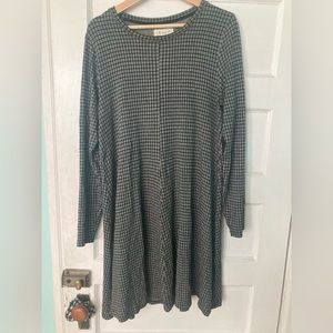 Lou and Grey by Loft black and white plaid dress